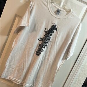 Adelaide’s Fort brand Star Wars inspired lightsaber tee